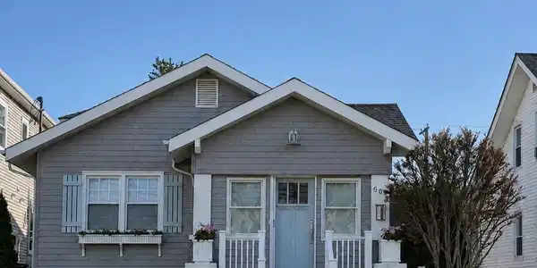 608 Evergreen Avenue