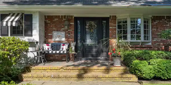 21 N Ward Avenue