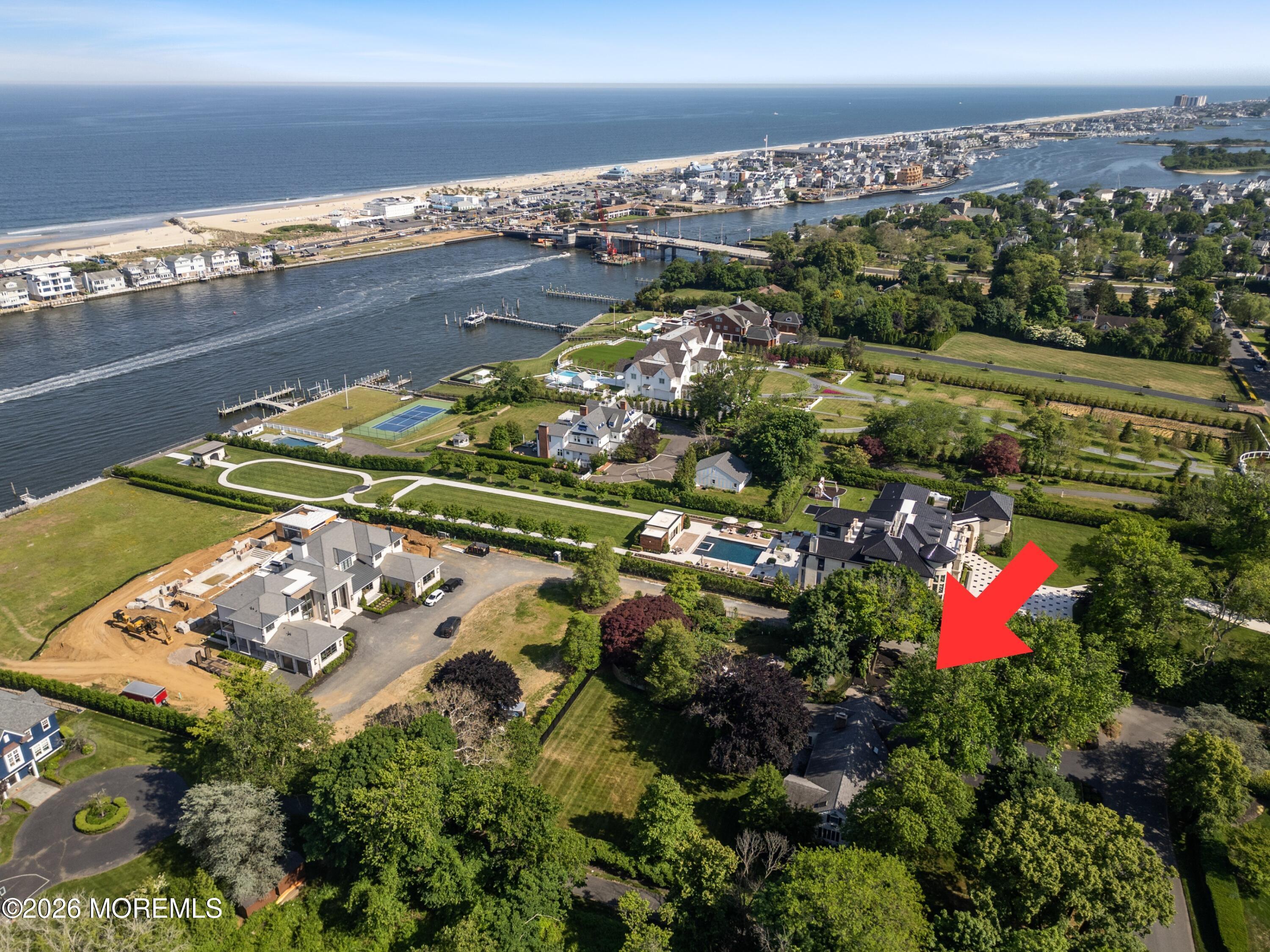 Image 4: Coveted Location
