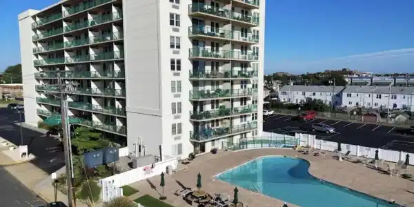 480 Ocean Avenue Unit 7B