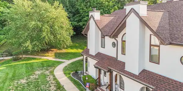 44 Tower Hill Drive Unit 44