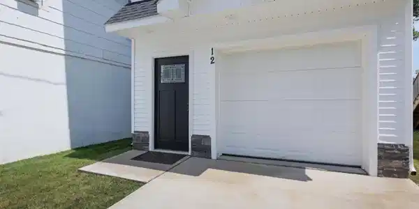 12 Seawood Avenue