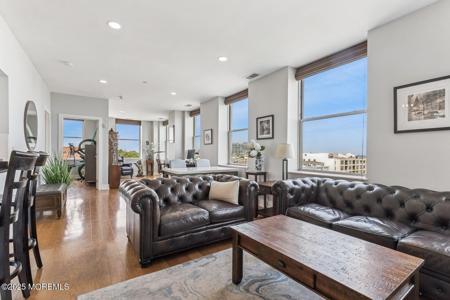 501 Grand Avenue Unit 5B