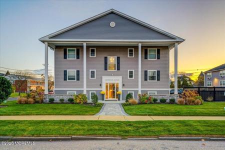 201 2nd Avenue Unit 4B