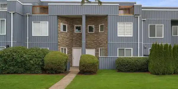 96 Cedar Avenue Unit 6