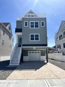 107 Ceylon Avenue