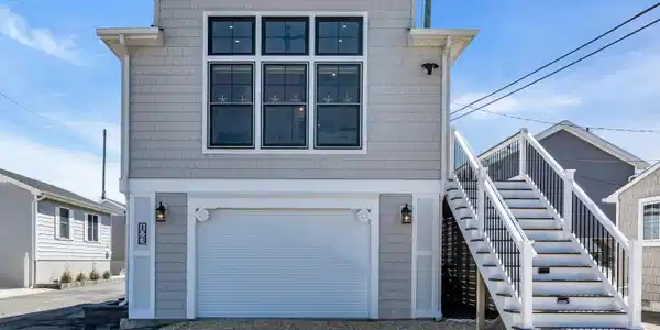 123 W Cove Way