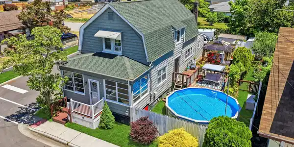 94 Forest Avenue