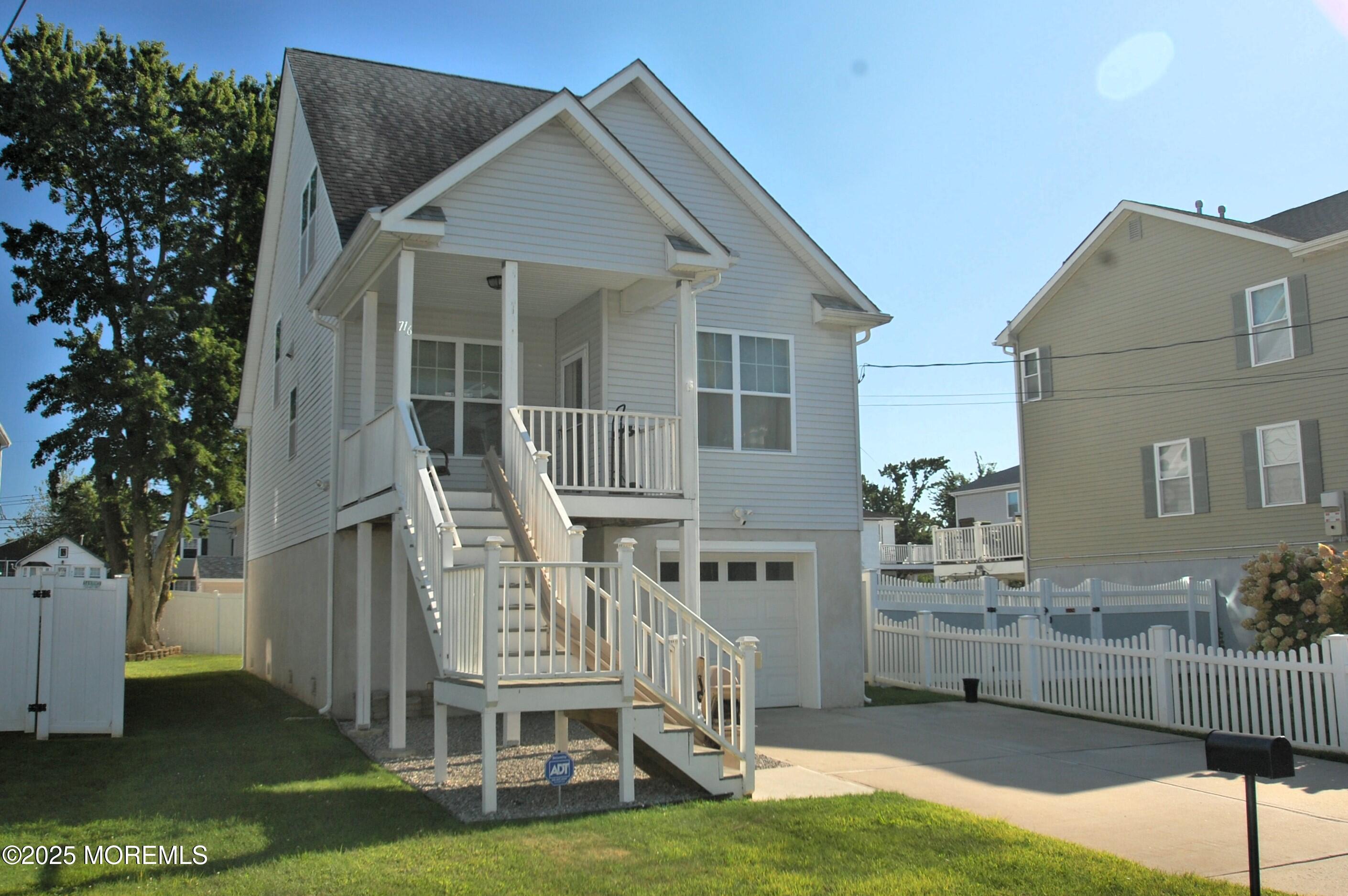 Image 3: CSC_0020