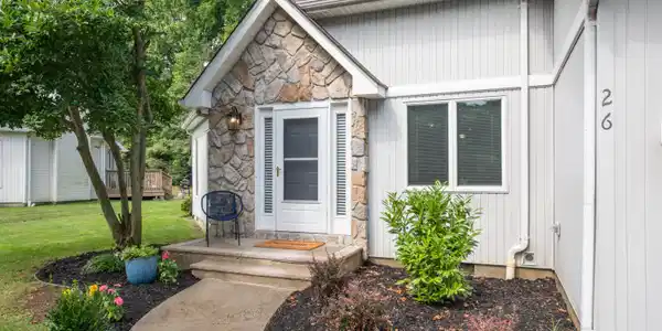 26 Hickory Lane