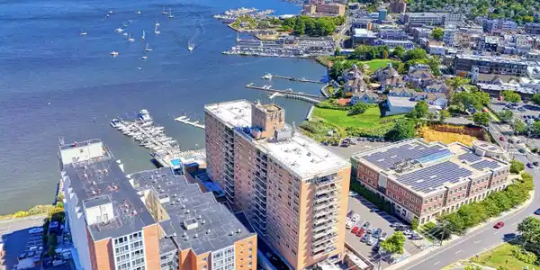 28 Riverside Avenue Unit Apt 1M