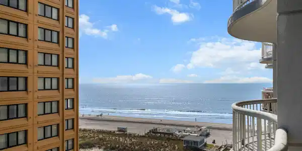3101 Boardwalk Unit 1101