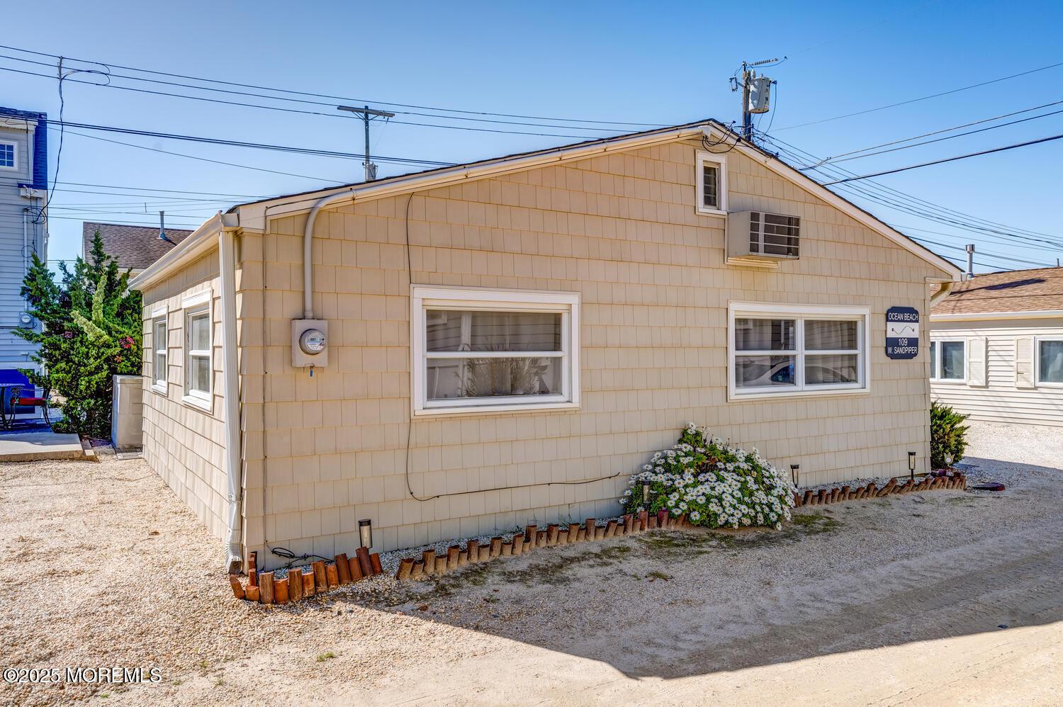 Image 3: 109 W Sandpiper Way Lavallette-large-003