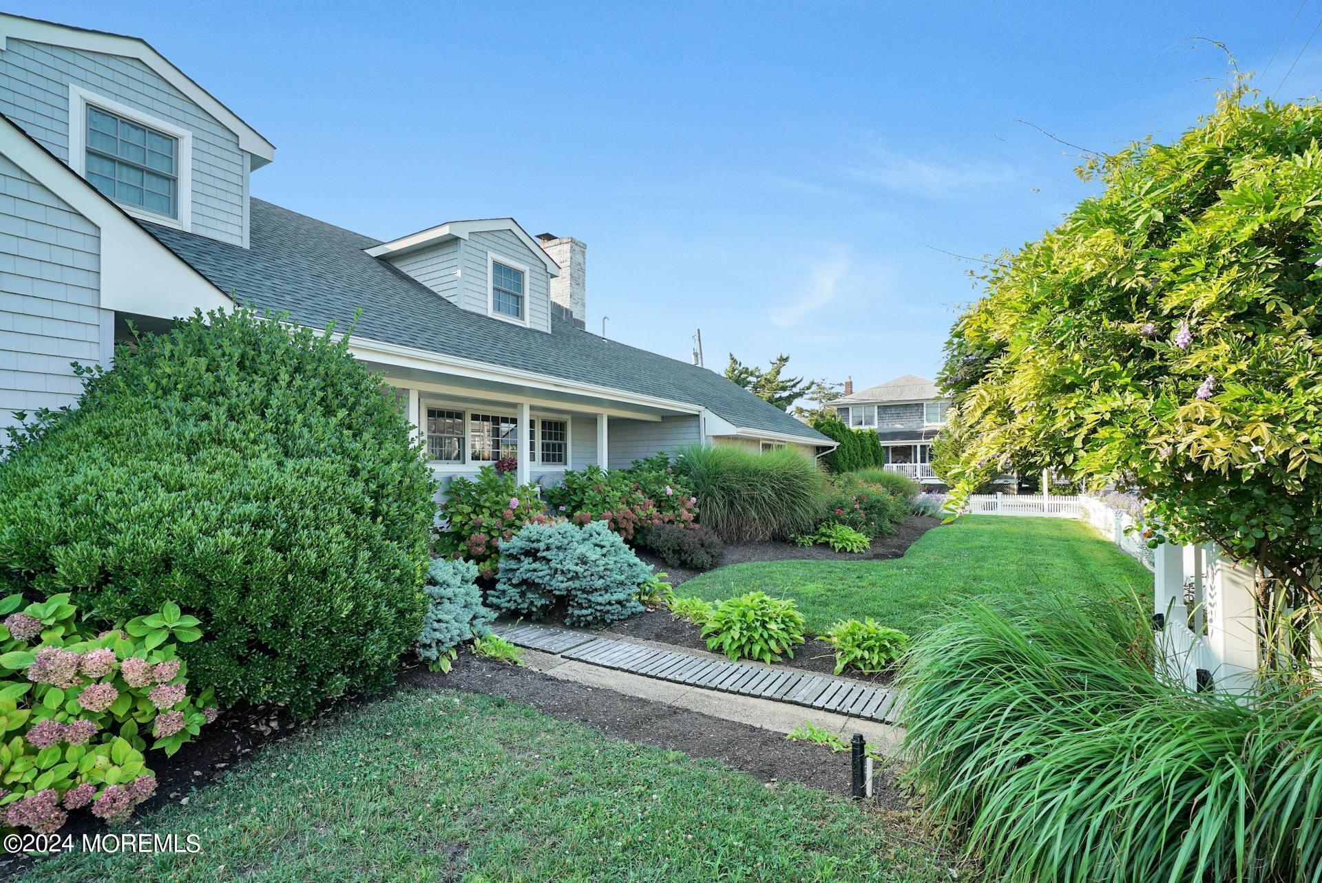 Image 1: 017-469511-DSC03064_13577513