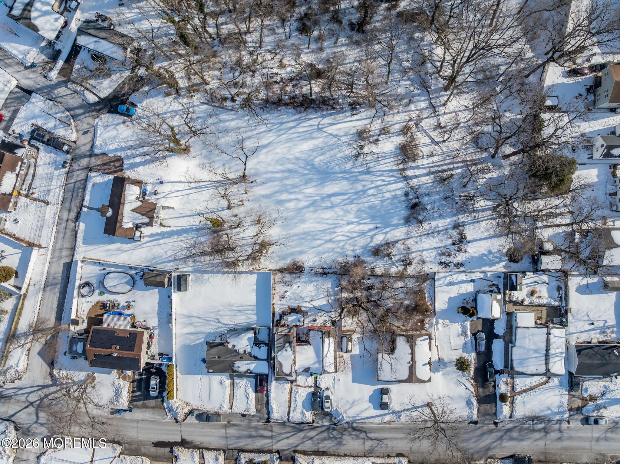 Image 4: large-019c47be-ff7d-737a-8e99-ab476c5816