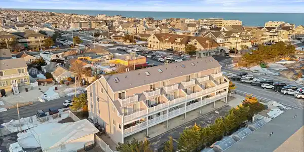 103 23rd Avenue Unit 11