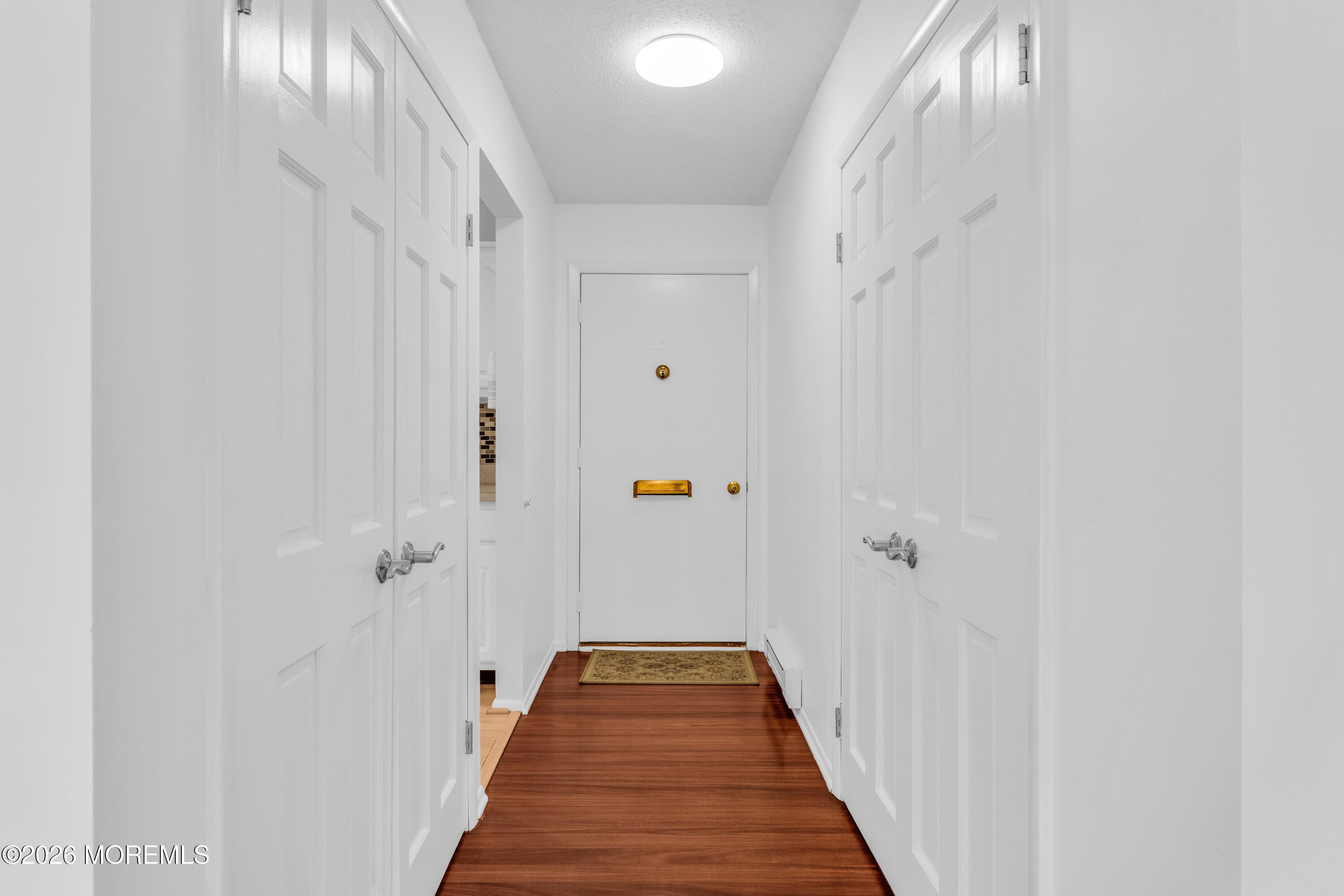 Image 4: HOM06340