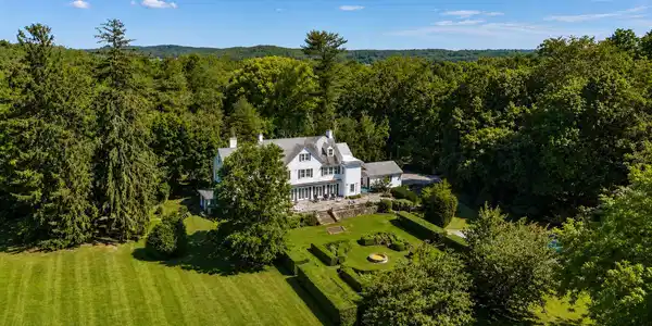 83 Ridge Road
