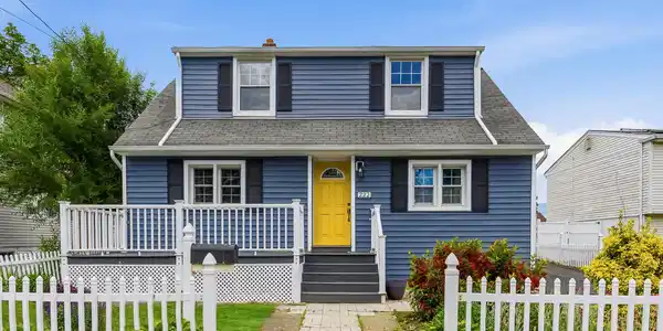 222 Raritan Street