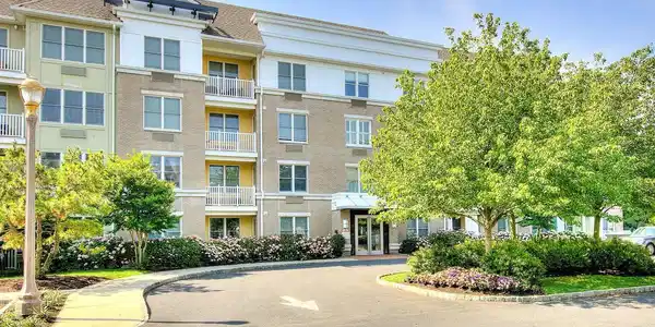 55 Melrose Terrace Unit 209