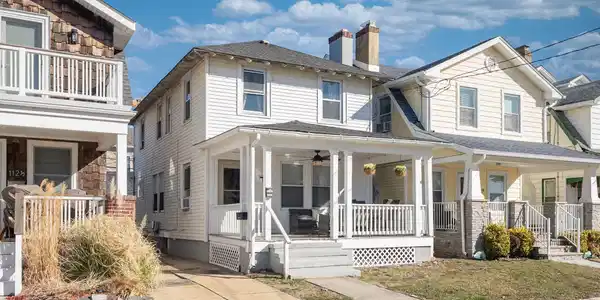 112 Mccabe Avenue