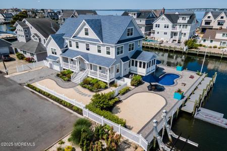 333 Barkentine Lane