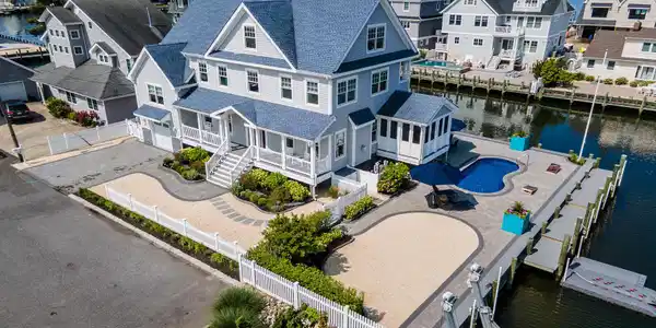 333 Barkentine Lane