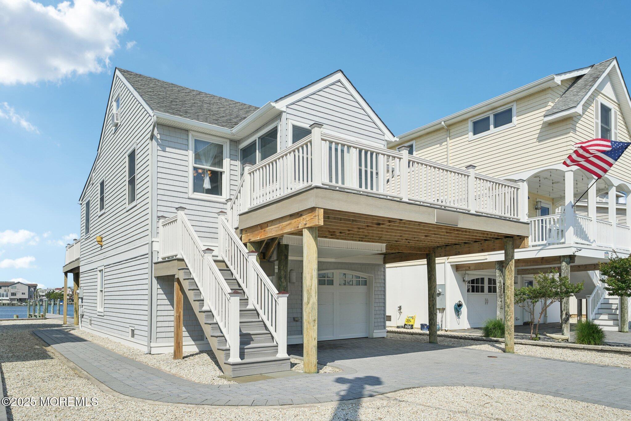 Image 3: 4-web-or-mls-W 27th St-S2207-001
