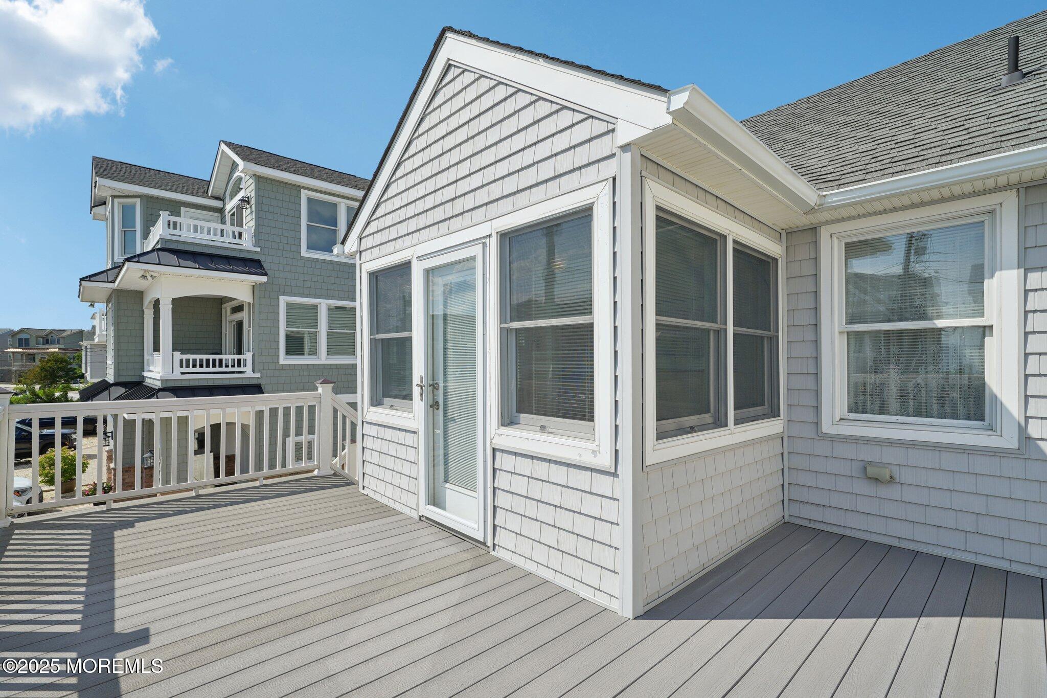 Image 4: 6-web-or-mls-W 27th St-S2207-003