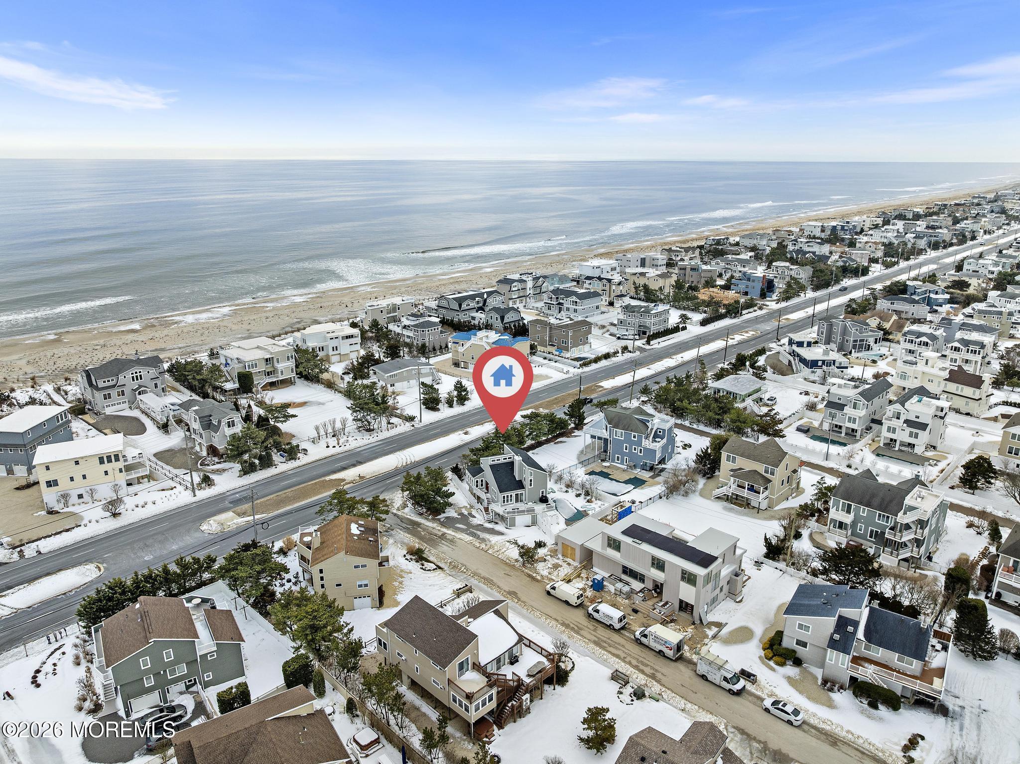 Image 3: 1100A Long Beach Blvd (7)