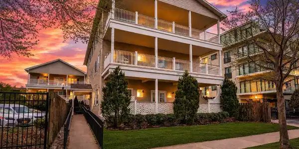 508 Monroe Avenue Unit 202