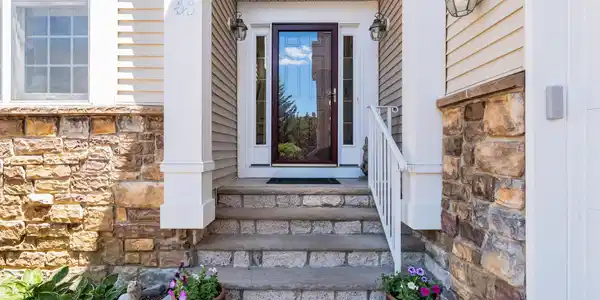 Image 2: Front Entry