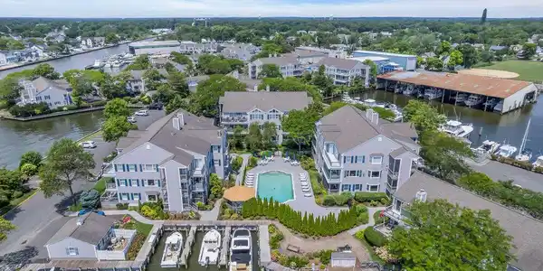 89 Bay Point Harbour