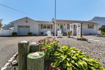 1100 Marcia Avenue