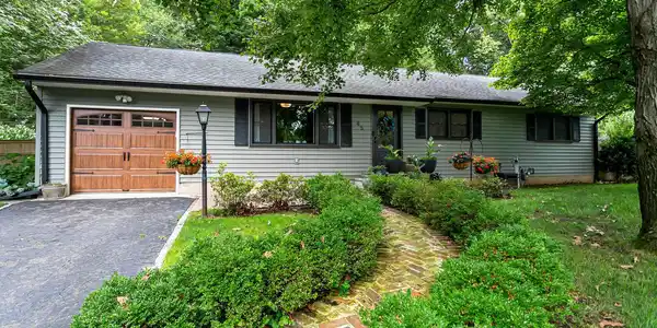 45 Parkway Place