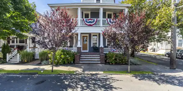 78 Abbott Avenue