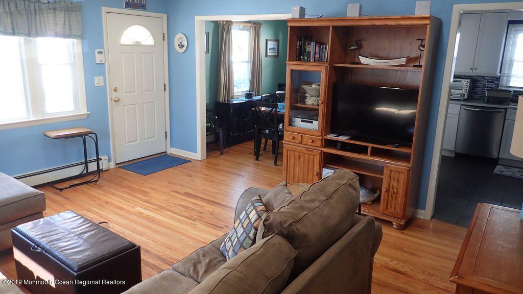 Image 4: 20 McClintock 4