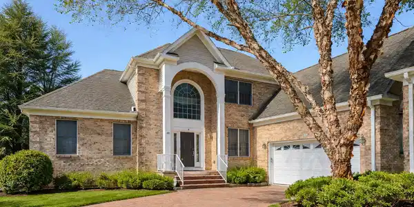 48 Starr Court