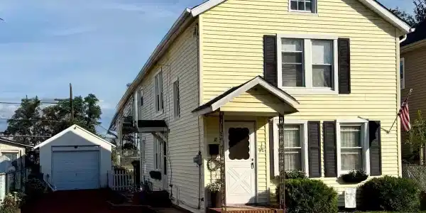 18 Pine Street