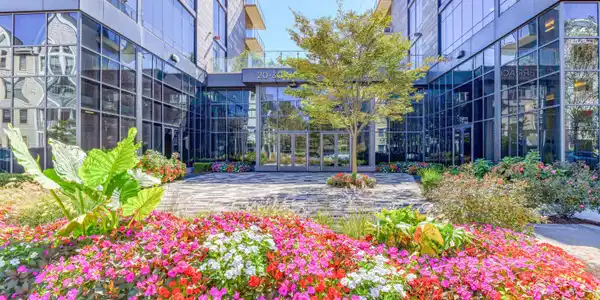 30 Melrose Terrace Unit #303