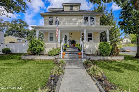324 Thompson Avenue