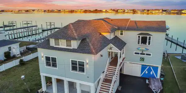 61 Monmouth Parkway