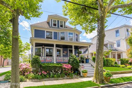 92 Embury Avenue