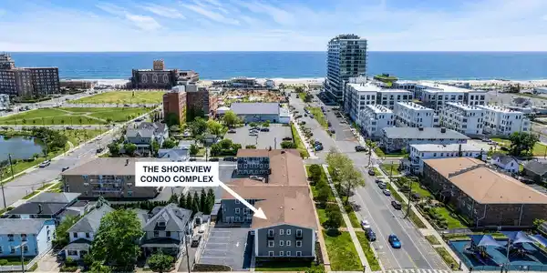 309 4th Avenue Unit 204