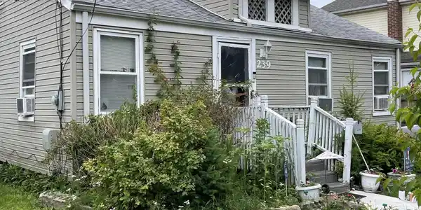 239 Shore Boulevard