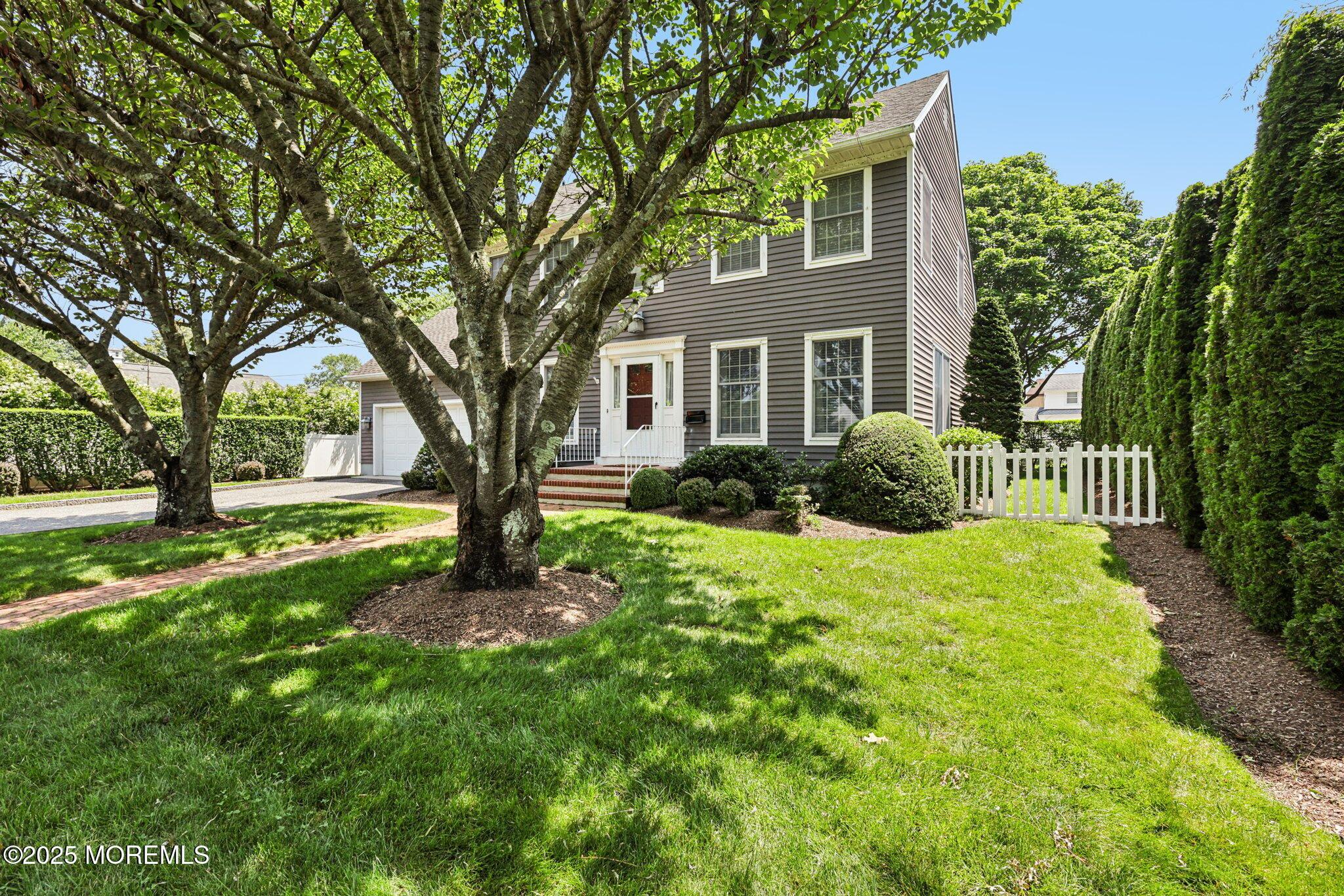 Image 4: 3-web-or-mls-5th Ave-2406-003