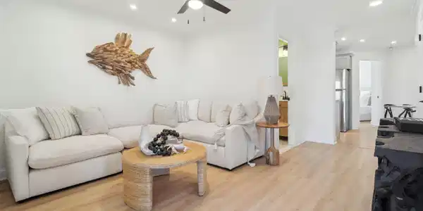 401 Broadway Unit 21A