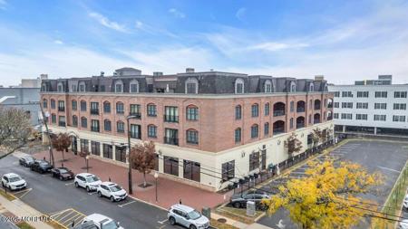 23 Wallace Street Unit 306