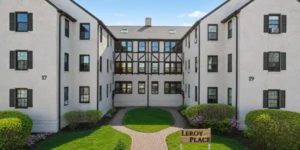 17 Leroy Place Unit 1A