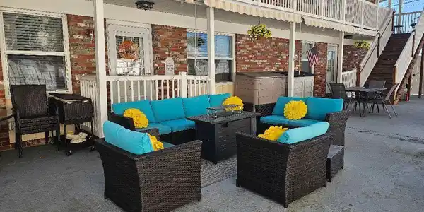 404 Bay Boulevard Unit 2